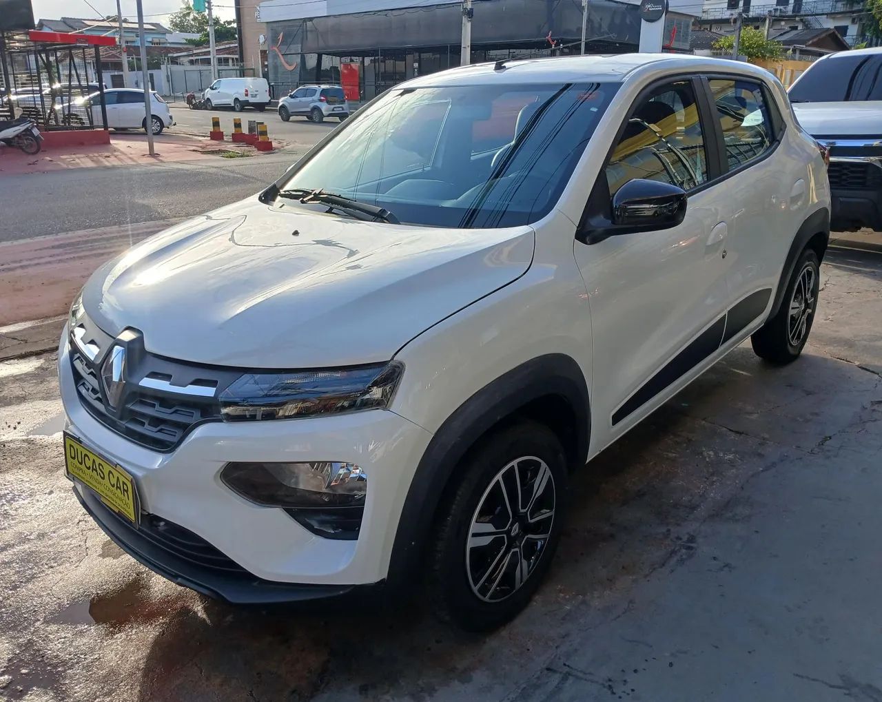 Renault Kwid Intense 1.0 Flex 12V 5P Mec. 2023 - Foto 2