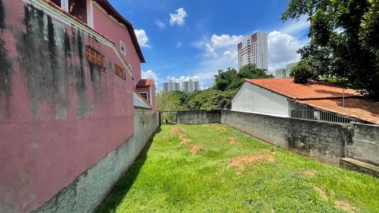 Terreno Bosque dos Eucaliptos 225 metros Plano - Foto 4