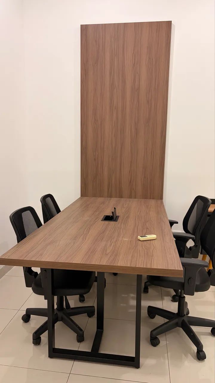 Mesa de escritório novíssima - Foto 2