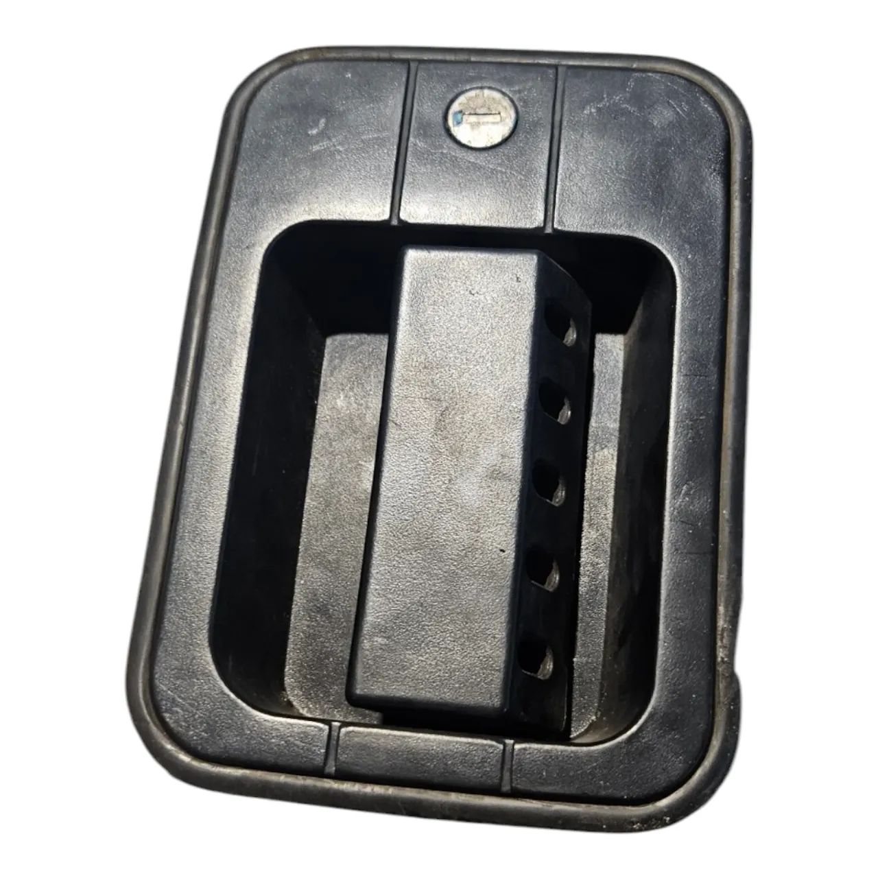 capa da macaneta externa IVECO TECTOR 240E22 2014