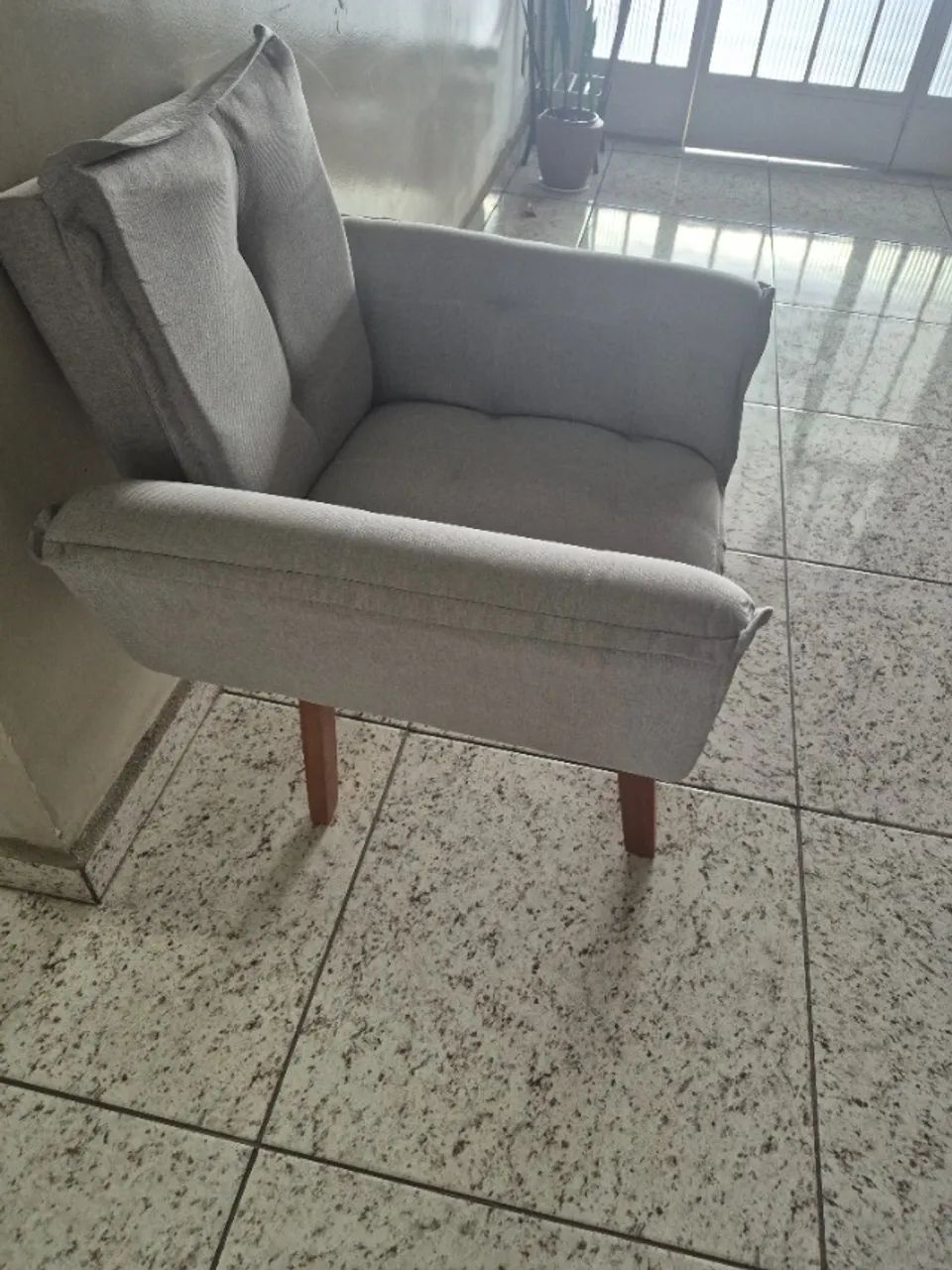 Poltrona em linho  - Foto 2