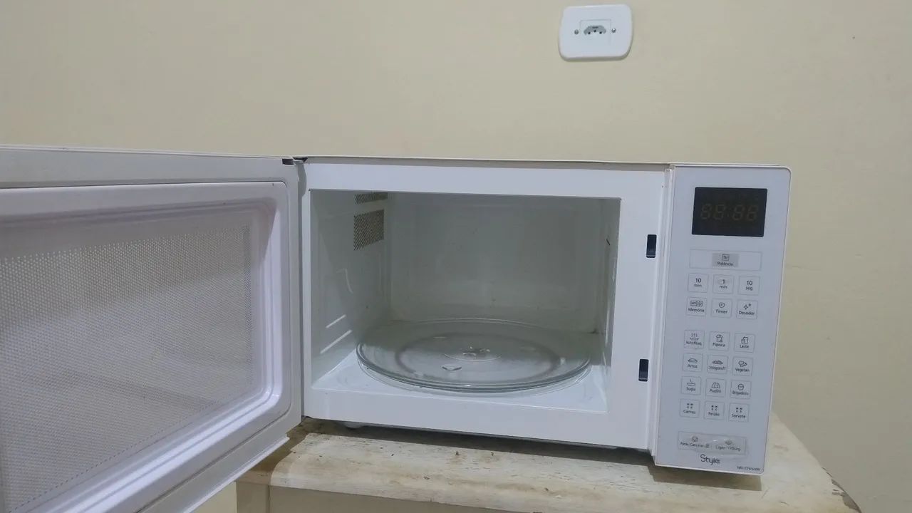 Panasonic Micro-ondas | 32L | 900W | 127V - Foto 3