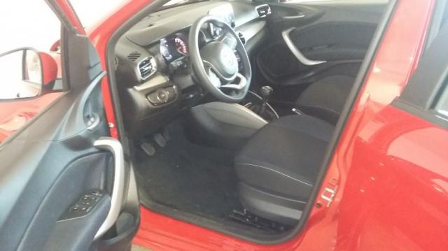 Fiat Argo PRECISION 1.8 Manual - Foto 6
