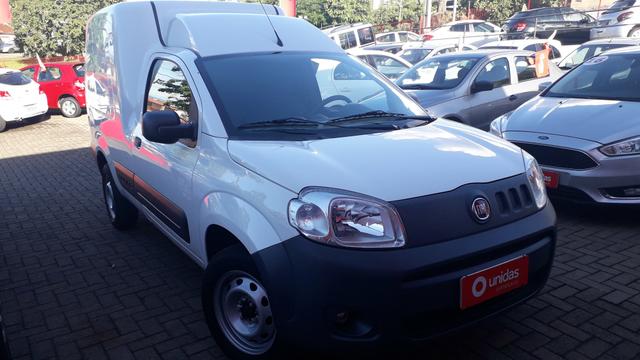 Fiorino 1.4 2018 baixo km aceito troca - Foto 2