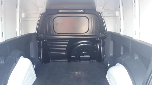 Fiorino 1.4 2018 baixo km aceito troca - Foto 9