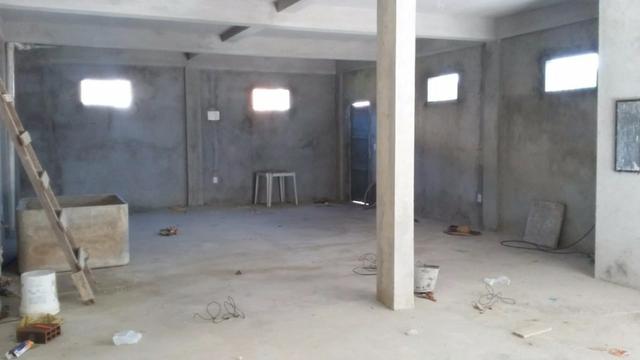 Predio comercial com galpão e dois apartamentos - Foto 5