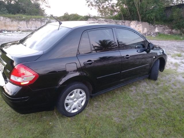 Nissan Tiida Sedan 2010/2011 - Foto 8