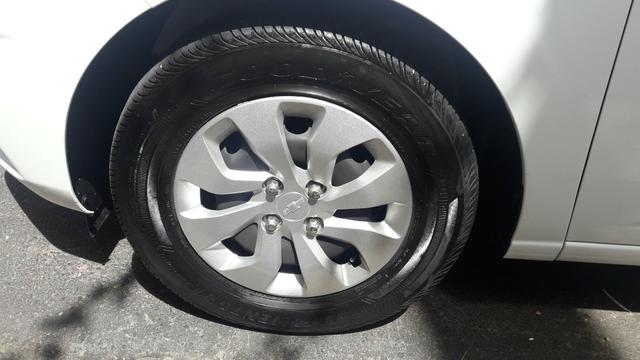 Onix lt 1.0 2017/18 impecável - Foto 7