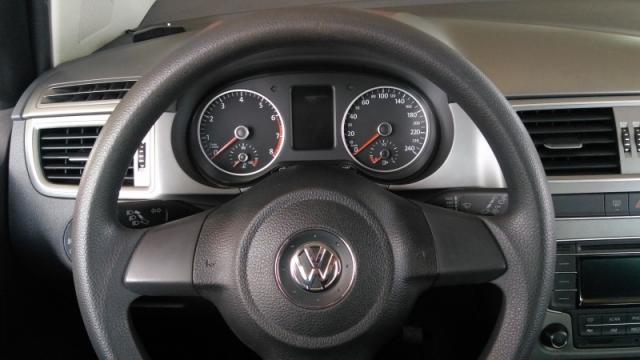 VOLKSWAGEN FOX 1.6 MSI COMFORTLINE 8V FLEX 4P MANUAL. - Foto 6