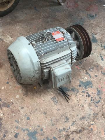 Motor de compressor