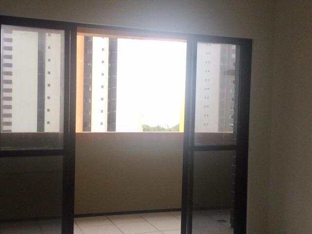 Apartamento para alugar no condomínio Porto Ravena Bairro Ponta do Farol Próximo a AABB - Foto 5