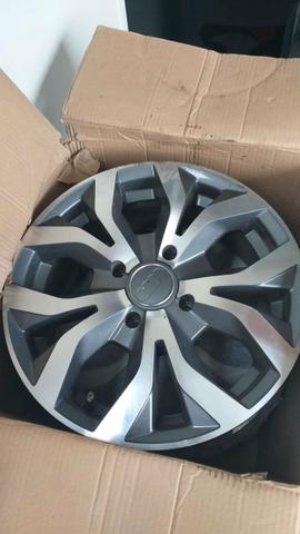 Vendo Roda Aro 15 - Foto 2
