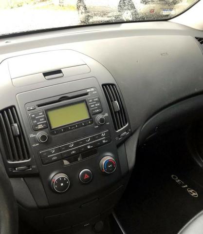 Hyundai I30 2.0 2011 - Câmbio Manual - couro - Foto 4