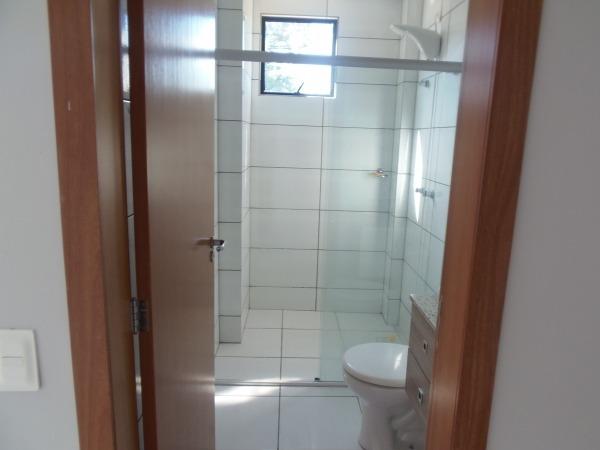Apartamento com 3 quartos, 1 suíte, duas vagas de garagem e ótima localização - Foto 8