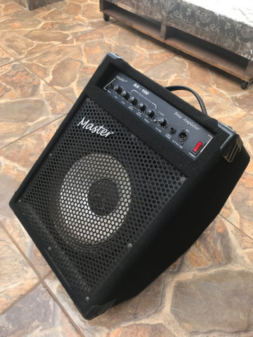 Amplificador de contra-baixo - Foto 2