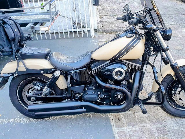 HARLEY DAVIDSON DYNA FAT BOB 2014