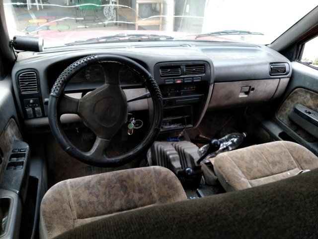 NISSAN FRONTIER 4X4 DIESEL 1998/99 16 MIL