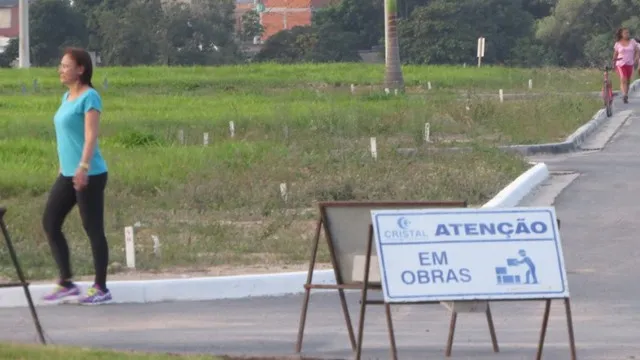 Loteamento, invista bem ! Lotes perto do Centro de Linhares !