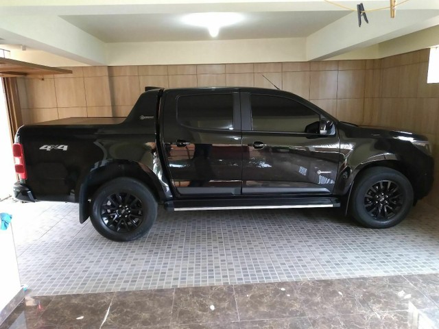 S10 MIDNIGHT 2.8 DIESEL 4X4