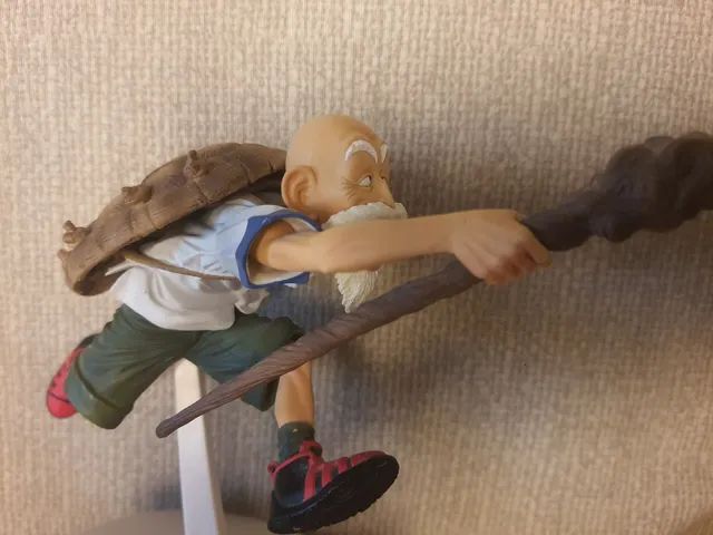 Boneco DBZ Mestre Kami