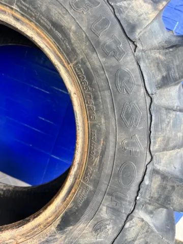 Jogo de Pneus trepador 265/75R16 - Foto 2