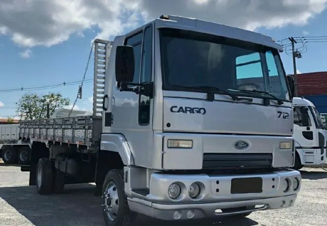 Ford Cargo 712 Carroceria  - Foto 2