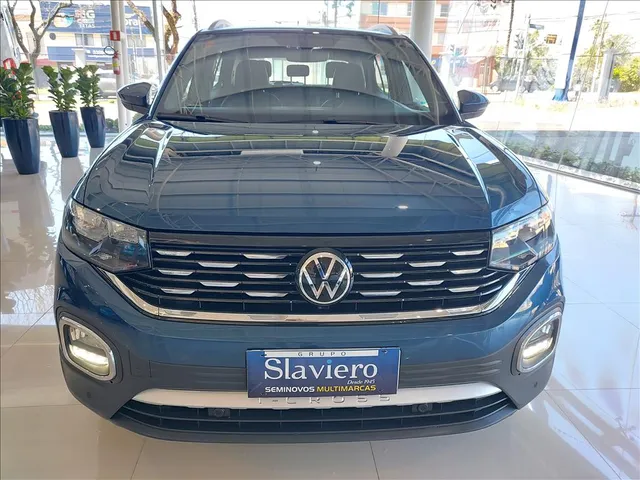 Carros e Caminhonetes Volkswagen T-Cross em Curitiba
