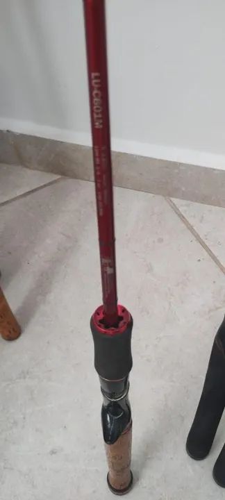 Desapego de três varas de pesca ?  - Foto 3