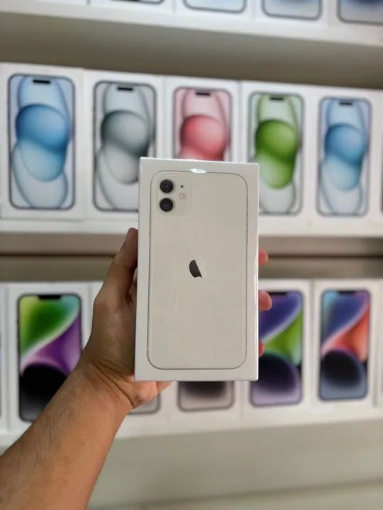 IPHONE 11 128 GB LACRADO