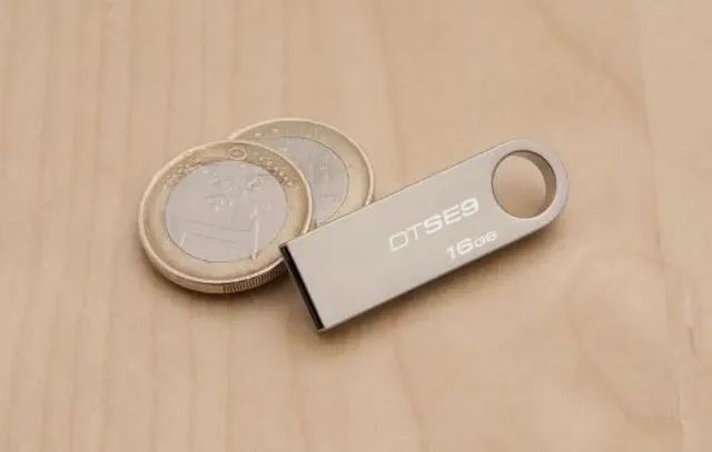 Pen drive slim 16gb Metal prata original Lacrado - Foto 3