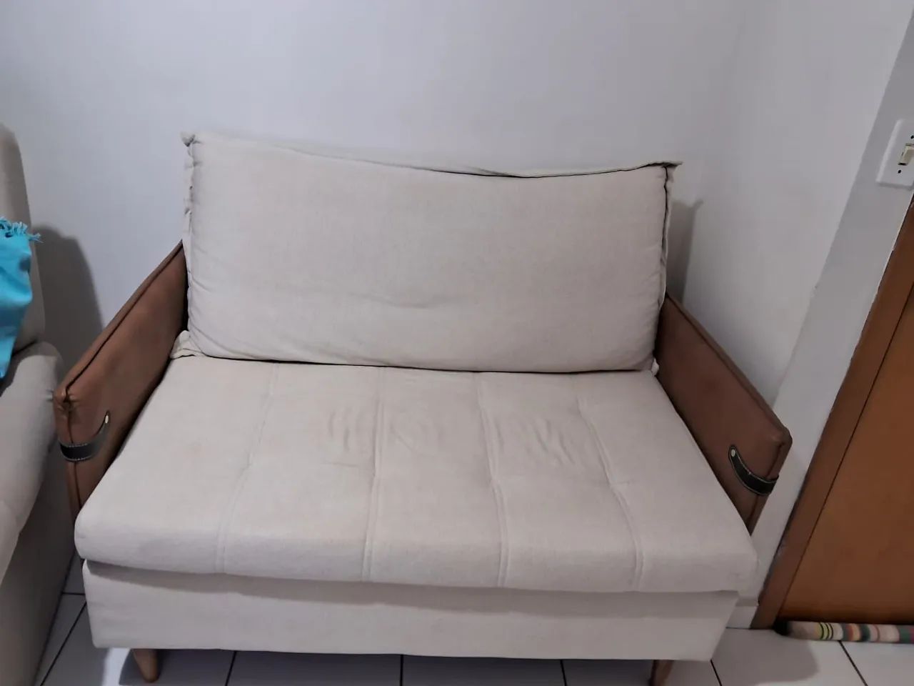 Sofá 2 lugares em ótimo estado - Foto 2