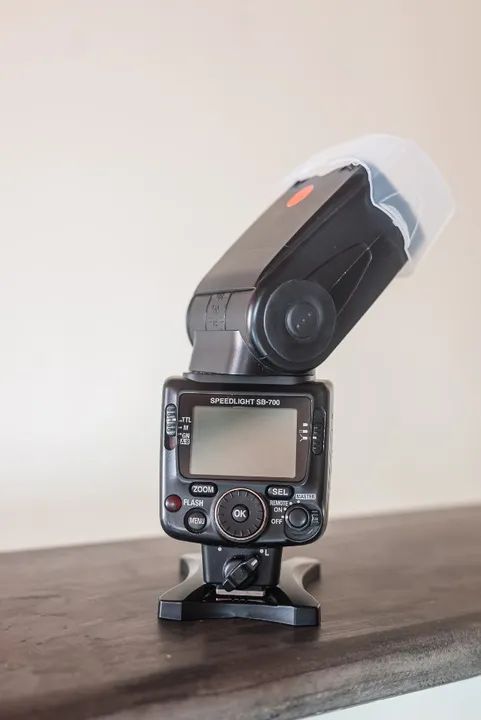 Flash Nikon - SB700 - Foto 2
