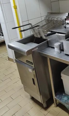 1 Fritadeira óleo GLP 20 L - Venâncio Linha Profissional Americana á gás - Foto 2