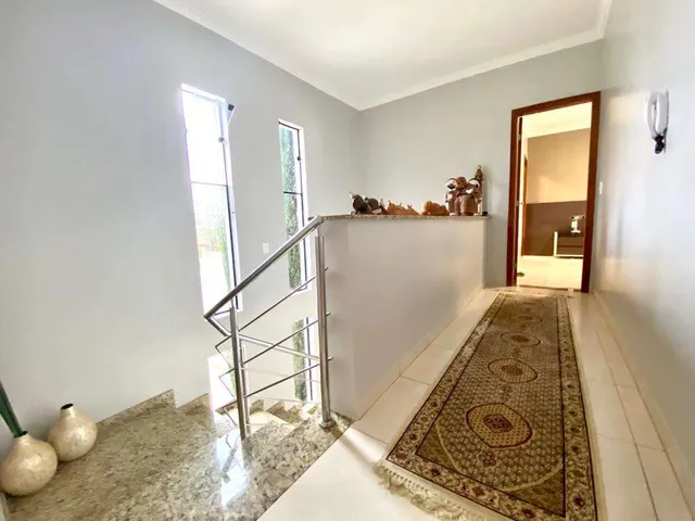 Imobiliária Jardim Botânico -Casa Condomínio Jardim Botânico à venda