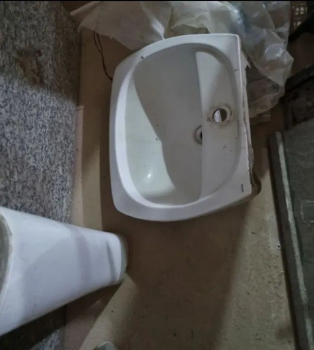 Pia de Banheiro com Coluna Porcelana Branca  - Foto 3