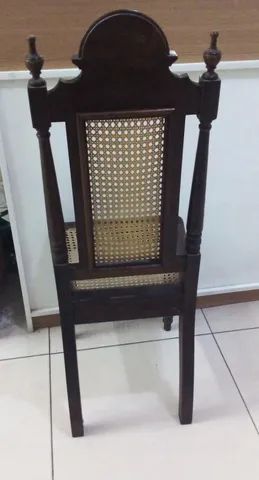 cadeira antiga em palha e madeira - Foto 3