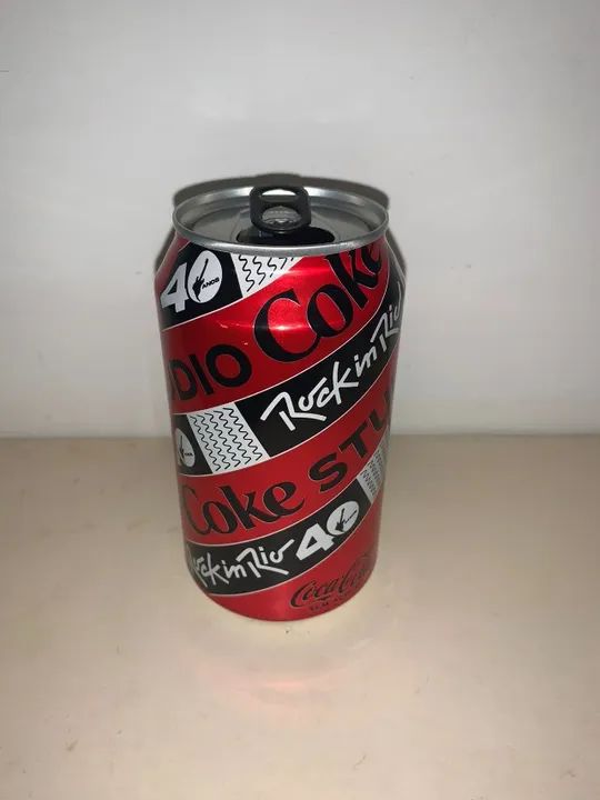 Latas: Coca Cola Edição Rock In Rio 40 Anos - Original Raro - Foto 3