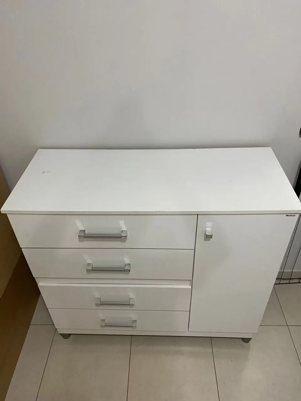 Cômoda conservada  - Foto 4