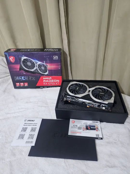 Placa de Vídeo rx 6750 xt novinha na caixa 