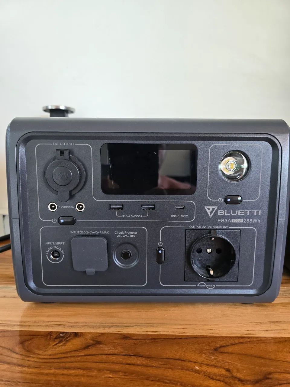 Gerador Portátil Bluetti EB3A 600W 268Wh