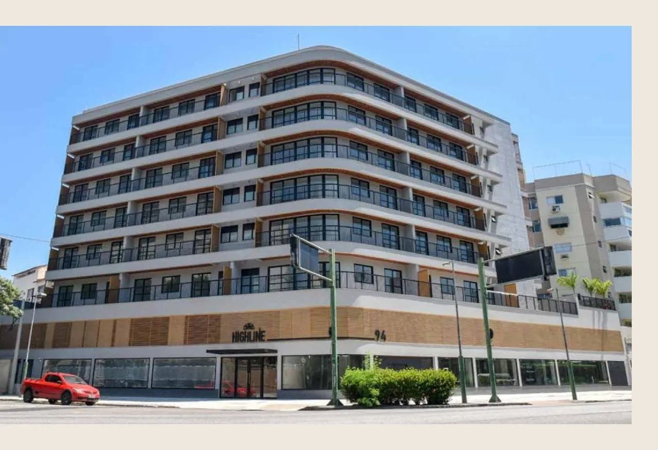 Studios na Gloria. Bom para morar. Excelente para investir !