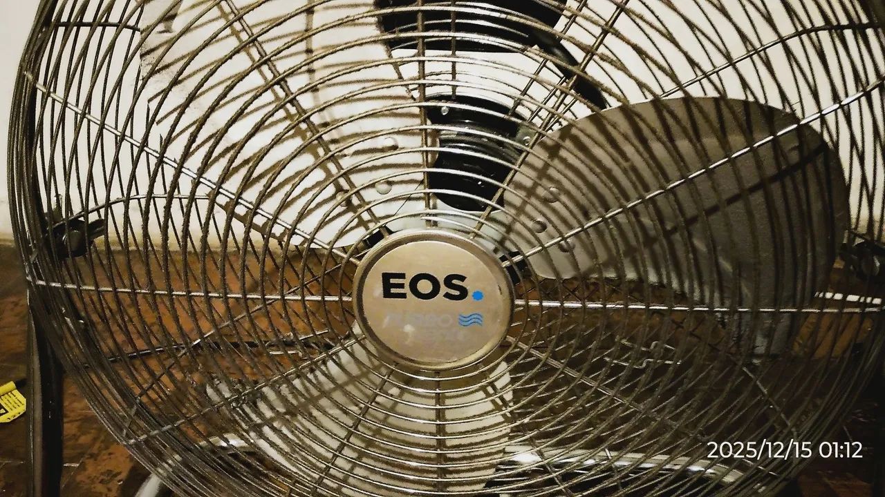 Ventilador eos 200w64739864391171122