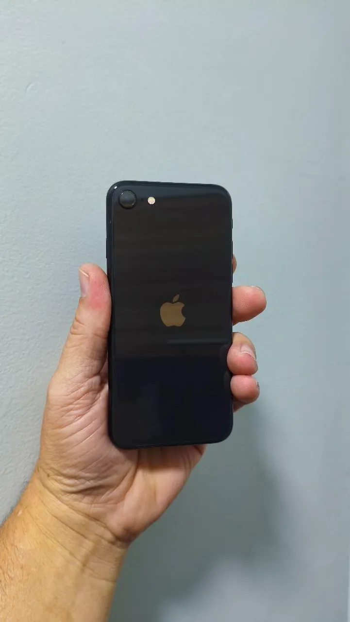 iPhone SE 2020 128GB
