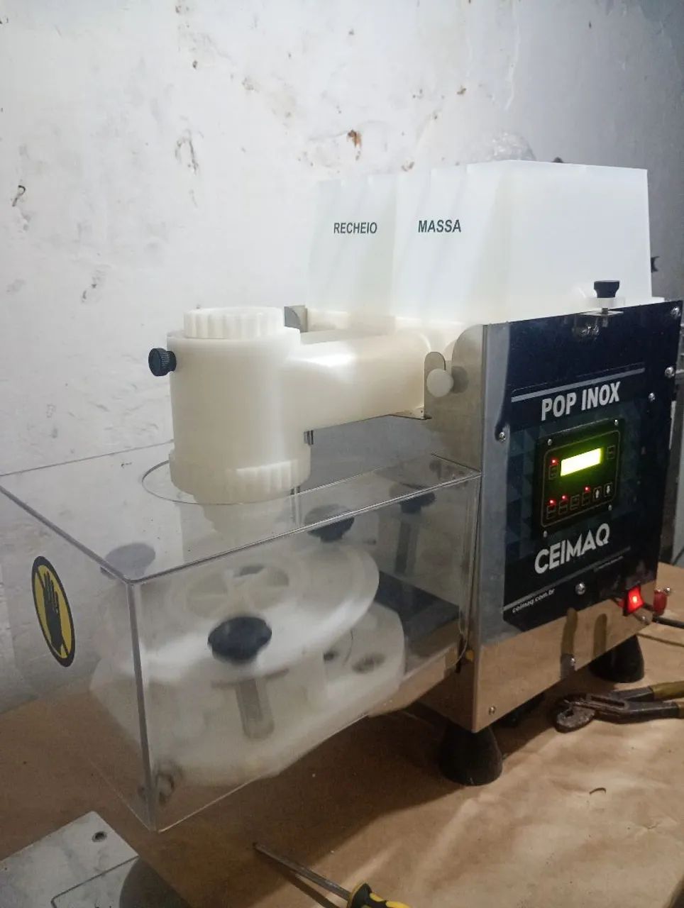 Manutenção Máquina de Salgados e Doces