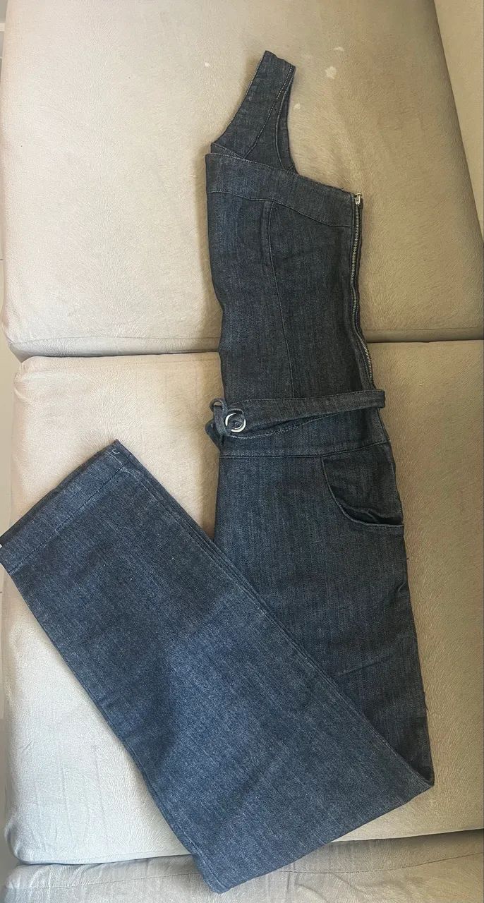 Macacão em jeans preto - Foto 2