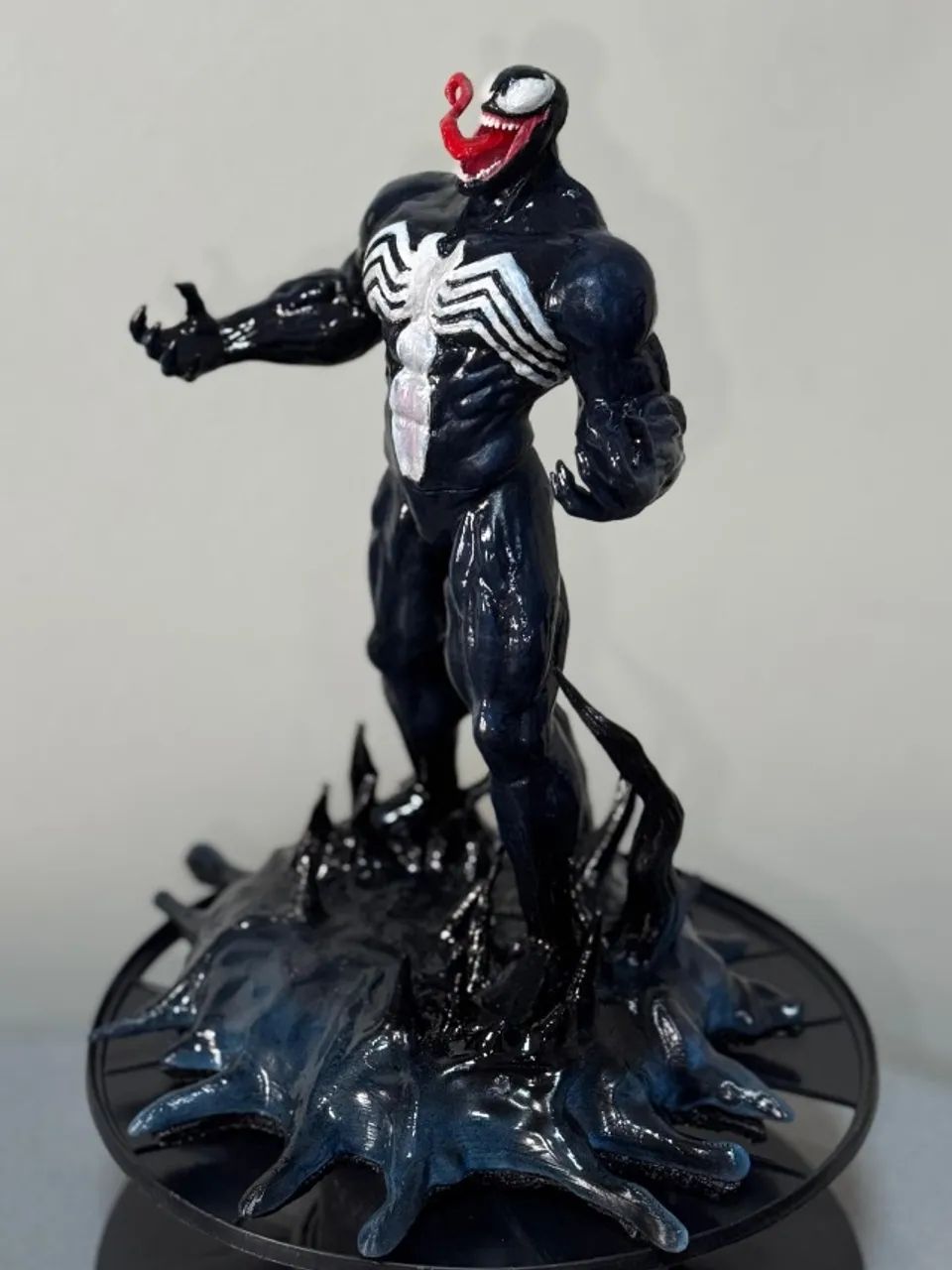 Venom figure action - Foto 3