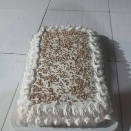 Bolo de aniversário de 3kg apartir de 200 reais 