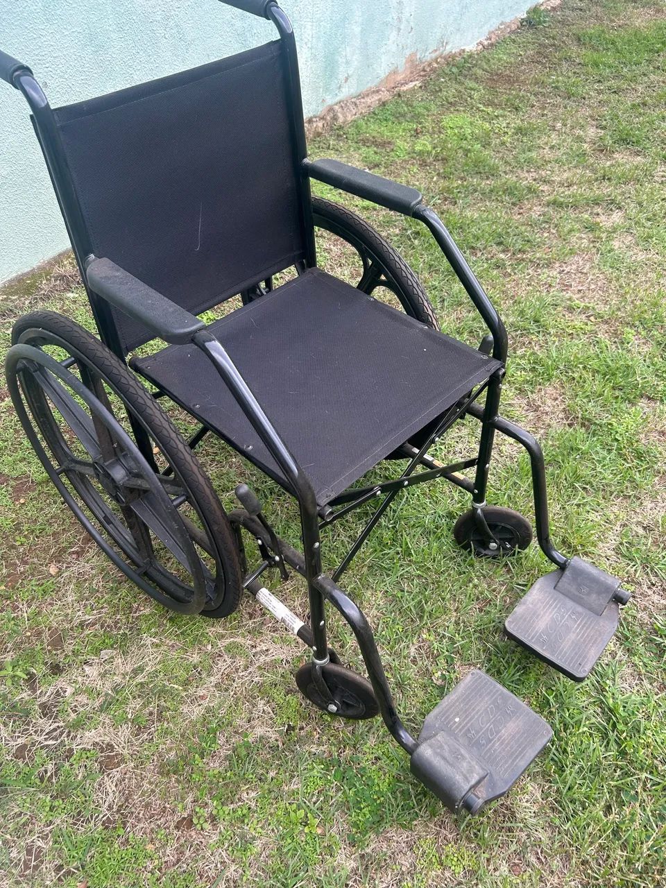 Cadeira de Rodas - Foto 2