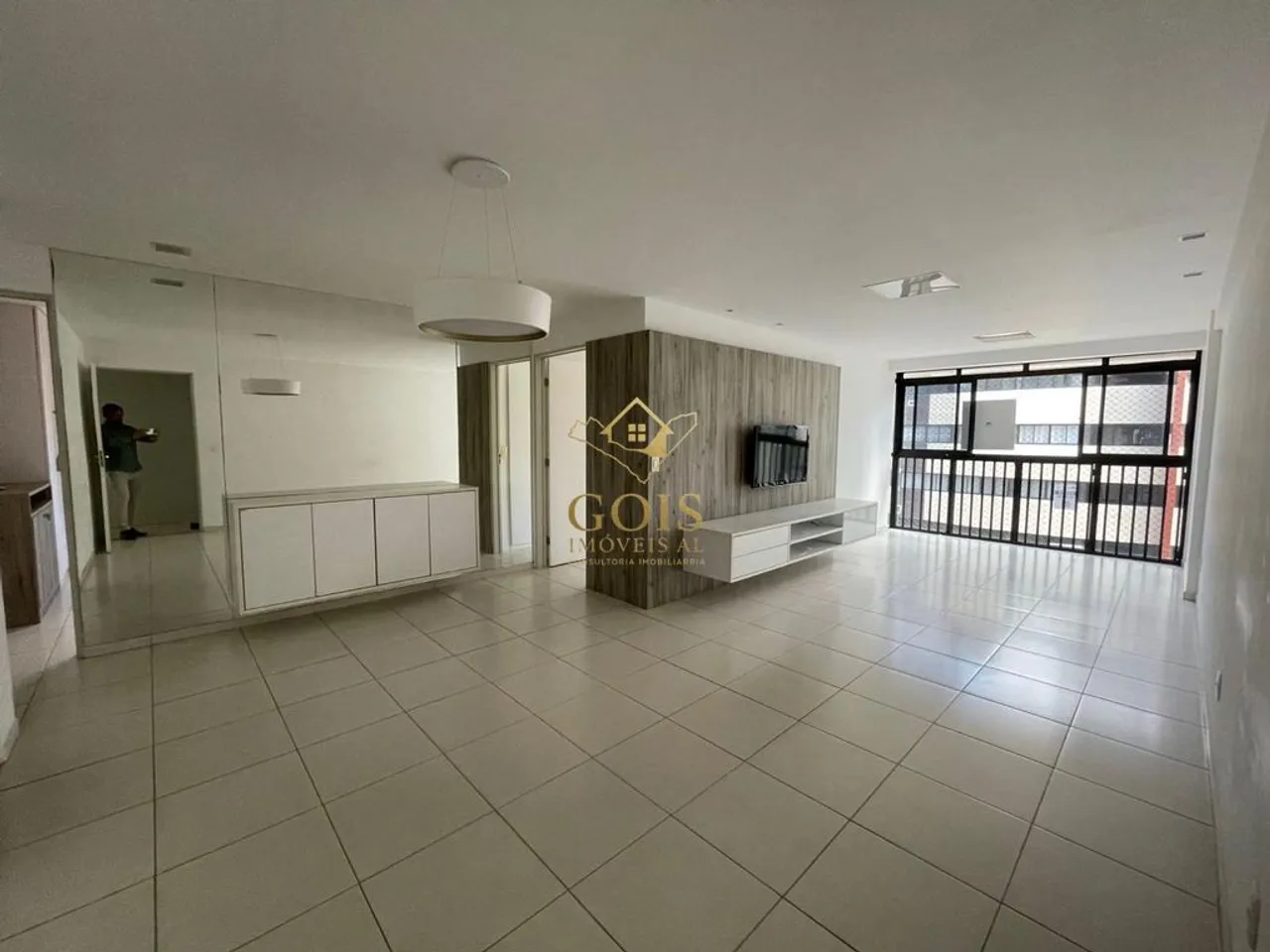 Apto 3 quartos com suíte e DCE na Jatiúca  Nascente  110m²