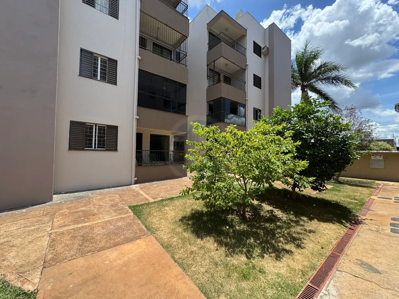 Apartamento em Jardim Paulista, Dourados/MS